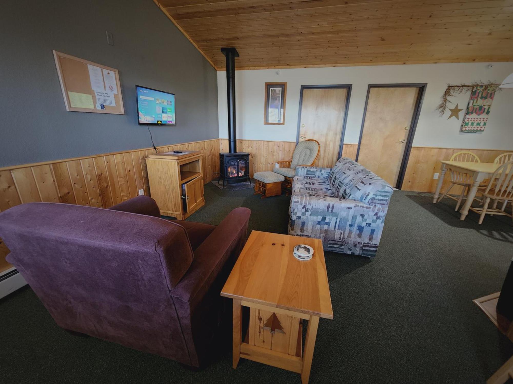 Viking Bay Resort And Lodge Miltona Екстер'єр фото