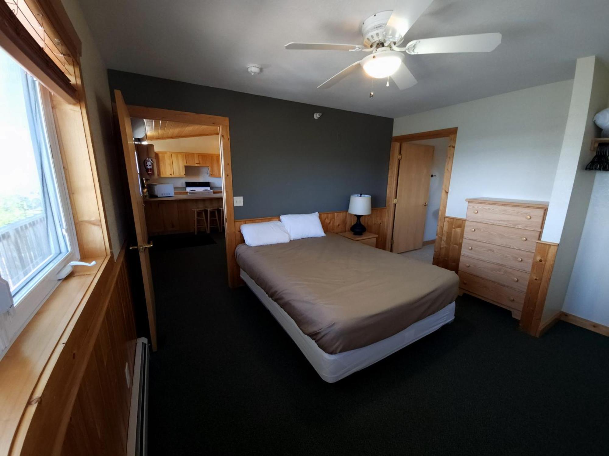 Viking Bay Resort And Lodge Miltona Екстер'єр фото