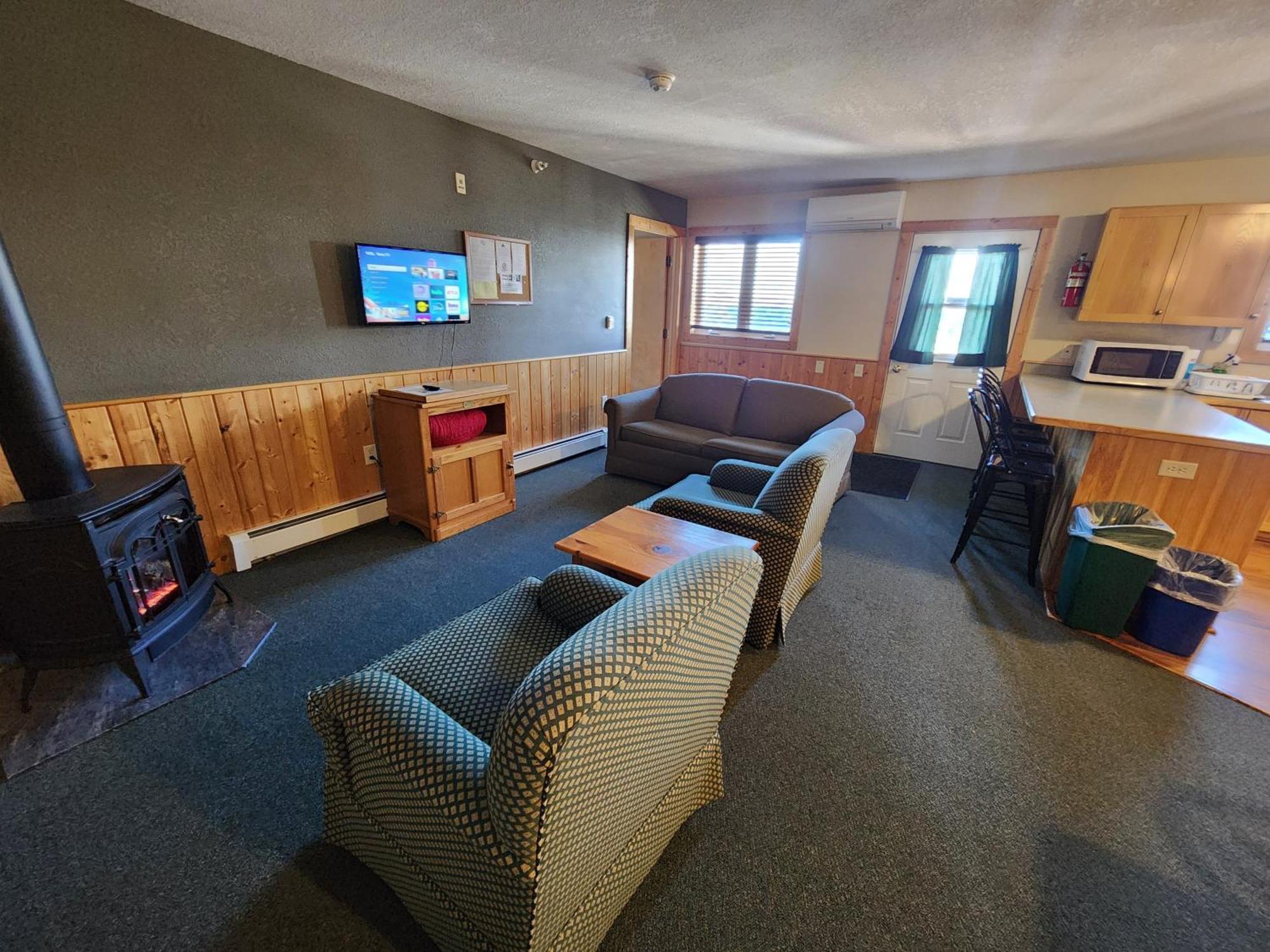 Viking Bay Resort And Lodge Miltona Екстер'єр фото